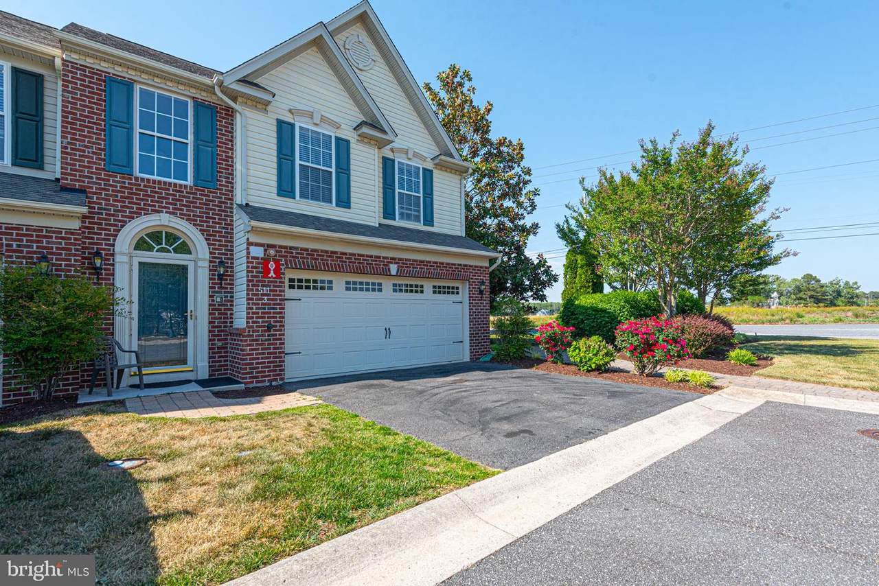 511 Sunlight Lane - Photo 1