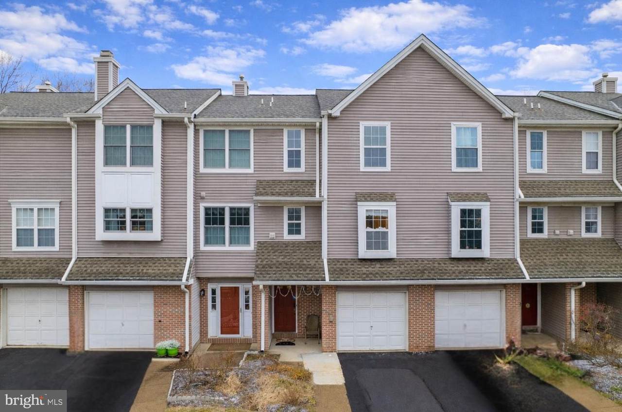 117 Barrow Place - Photo 1