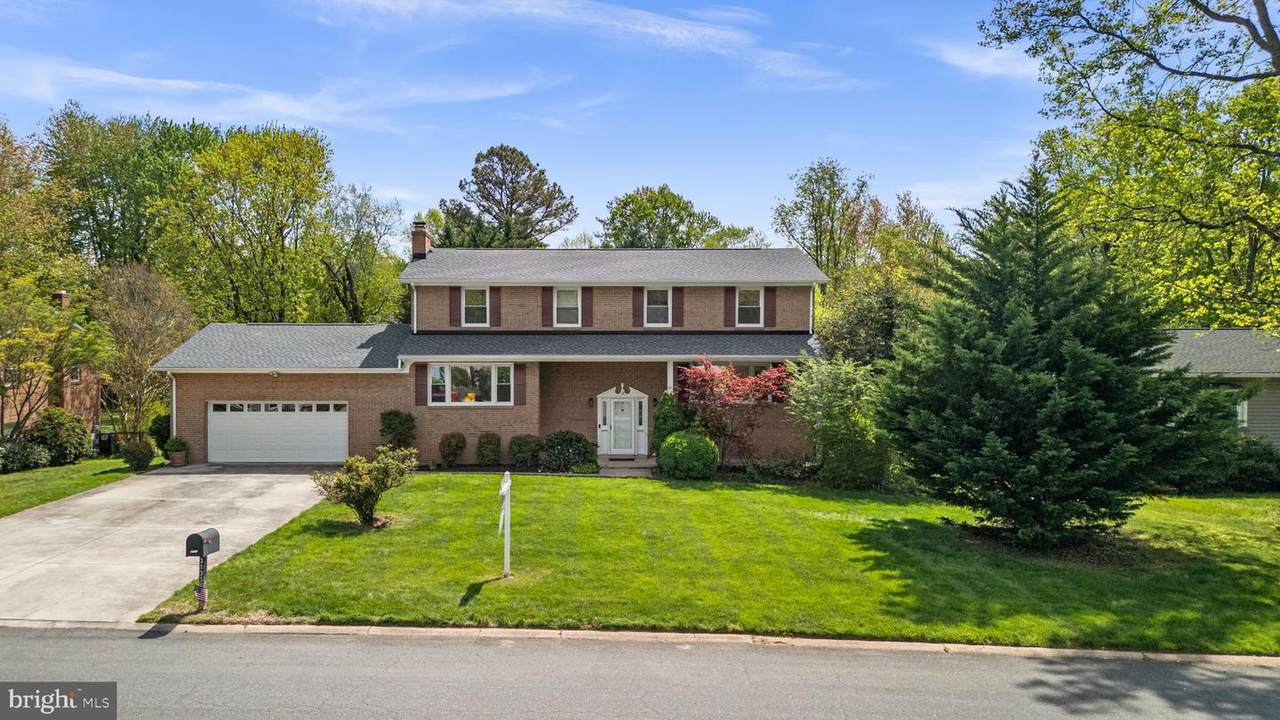 3135 Anchorage Drive - Photo 1