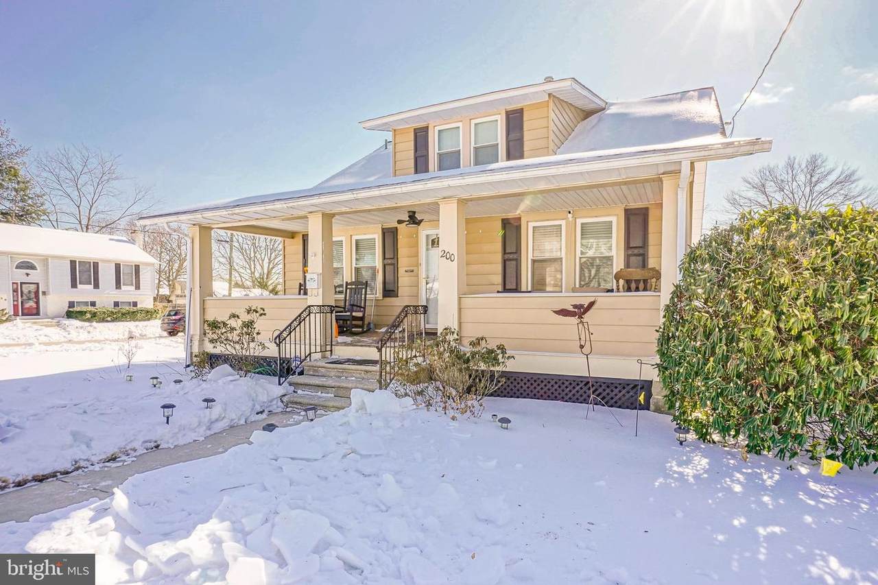 200 Lake Avenue - Photo 1