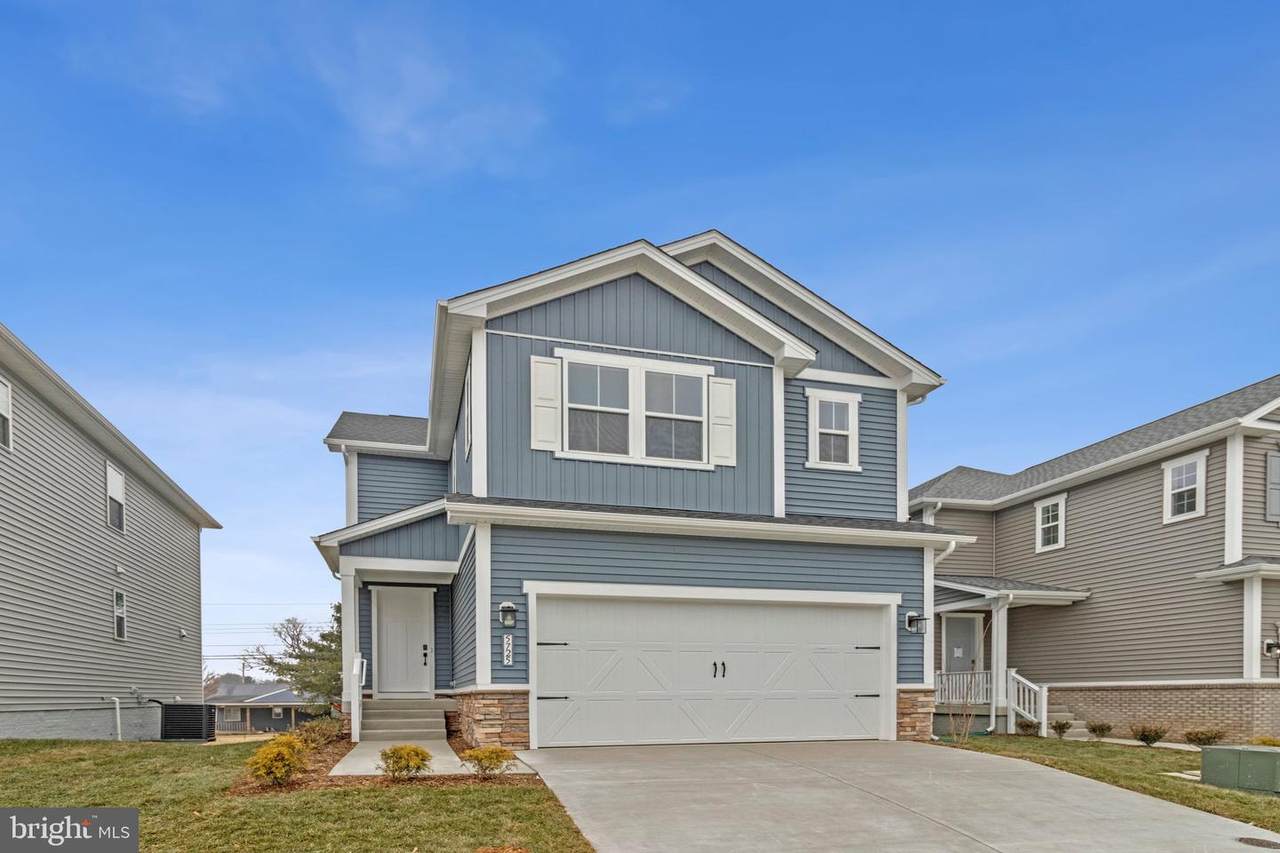 5725 Howard Drive - Photo 1