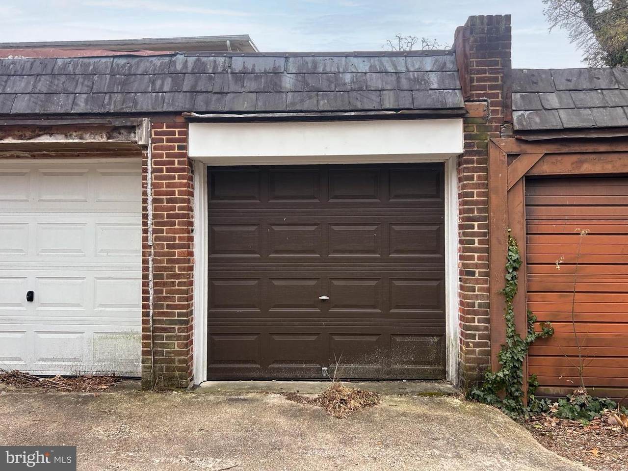 729 Marnor Street - Photo 1