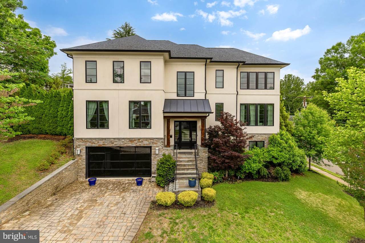 3701 38 TH Street - Photo 1