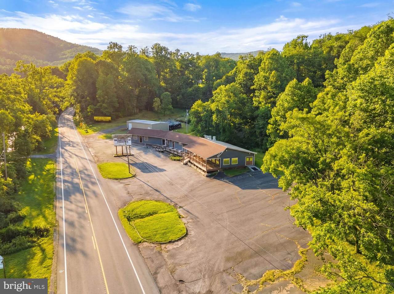 11669 Lee Highway - Photo 1