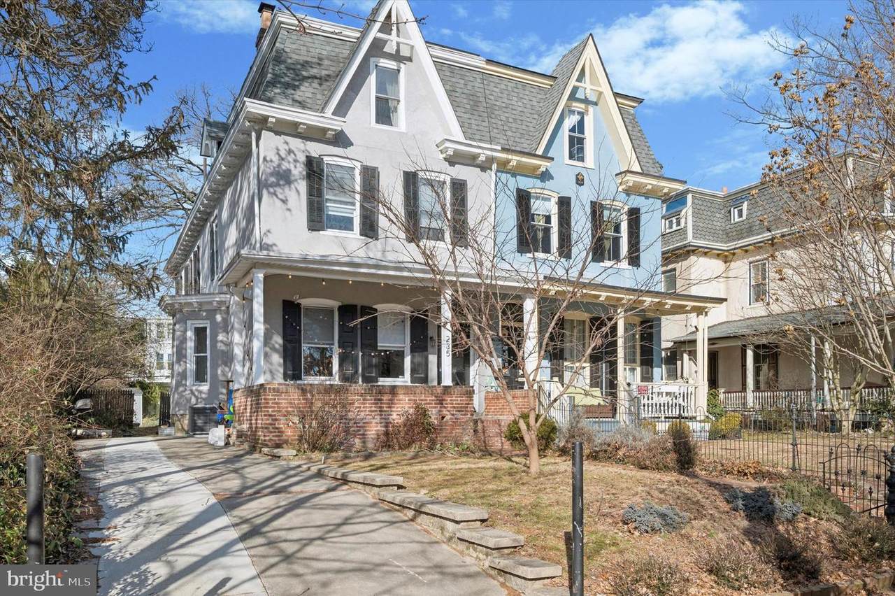 235 Winona Street - Photo 1