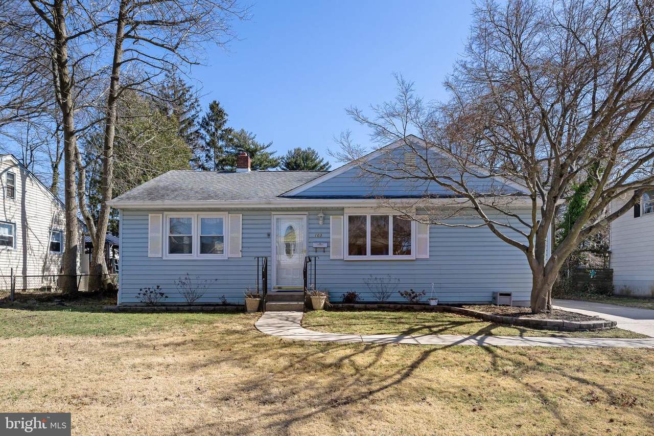 103 Vassar Avenue - Photo 1