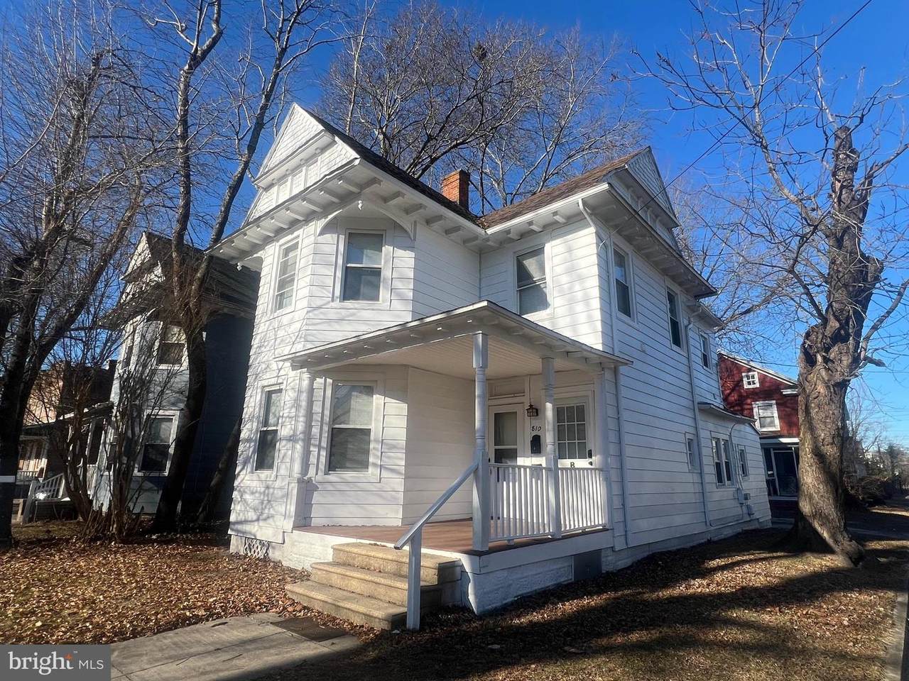 810 Division Street - Photo 1