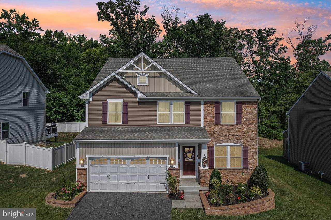 507 Potomac Road - Photo 1