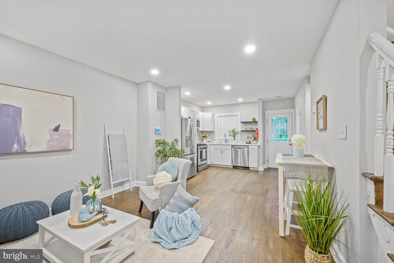 1459 Morris Road - Photo 1