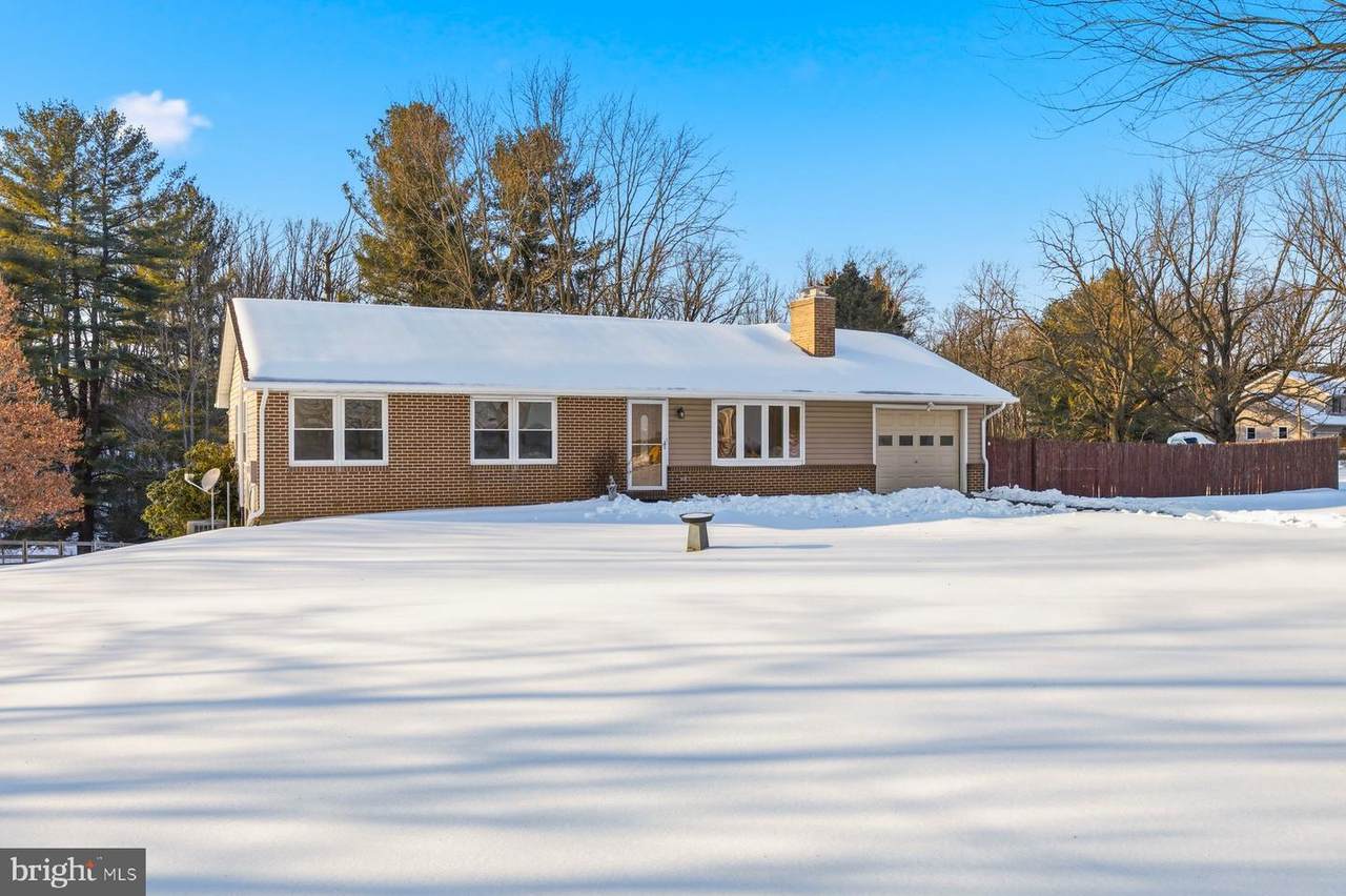 5884 Woodbine Road - Photo 1