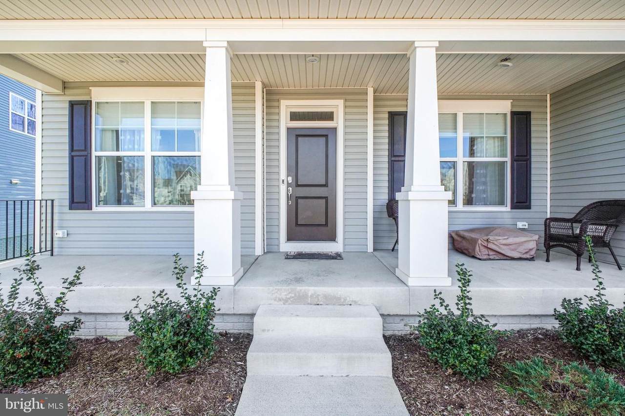 2094 Whithorn Hill - Photo 1
