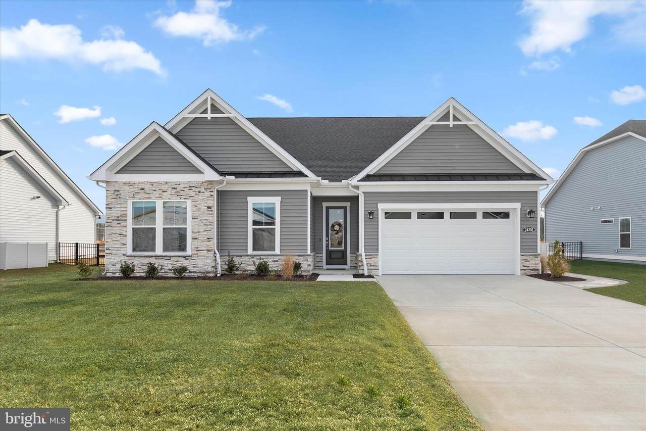 24351 Urquhart Avenue - Photo 1