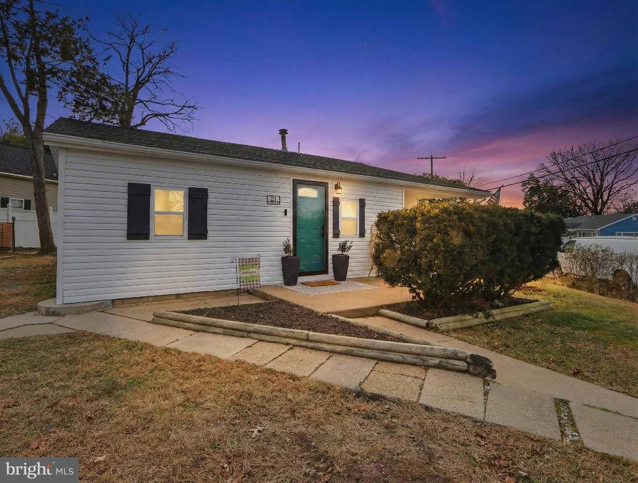 21 Dogwood Drive - Photo 1