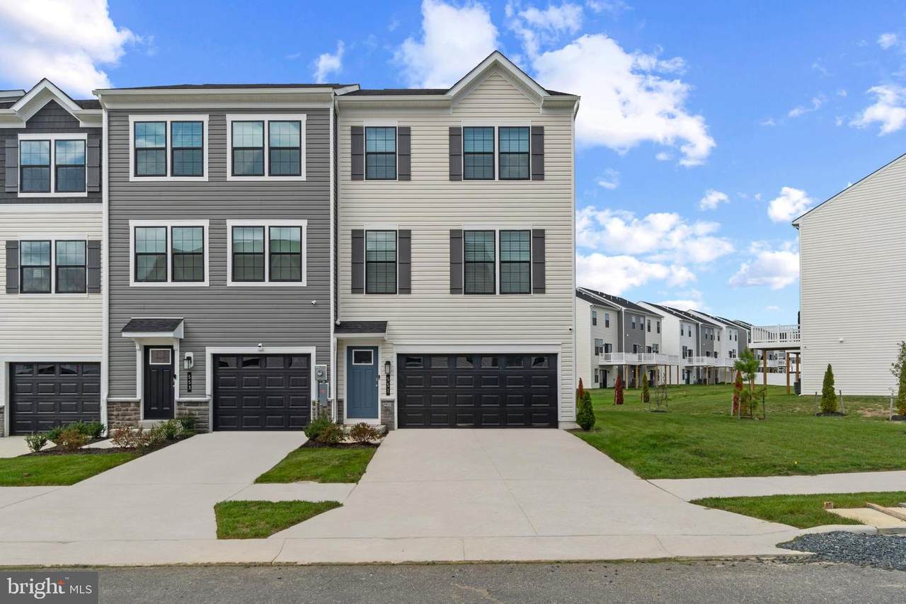 438 Whirl Lane - Photo 1