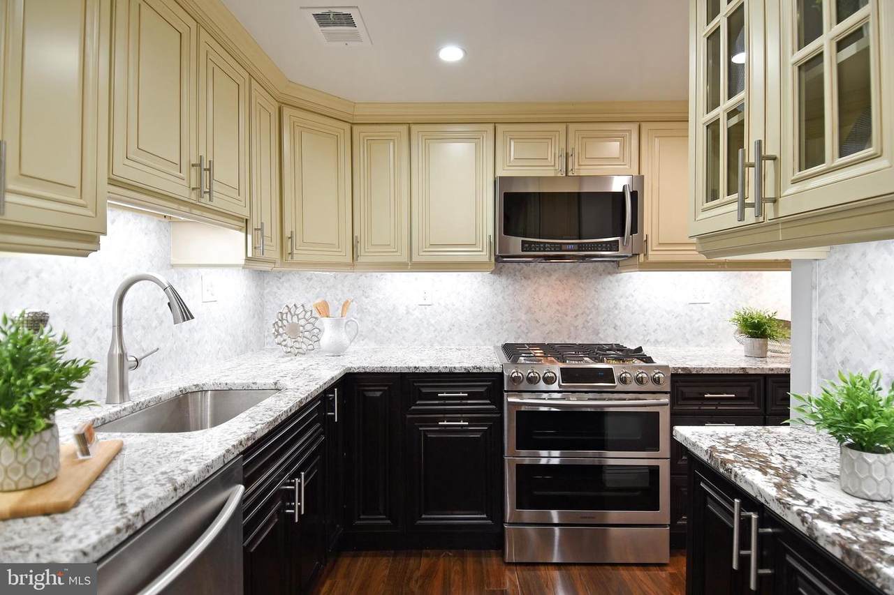 602 H Street - Photo 1