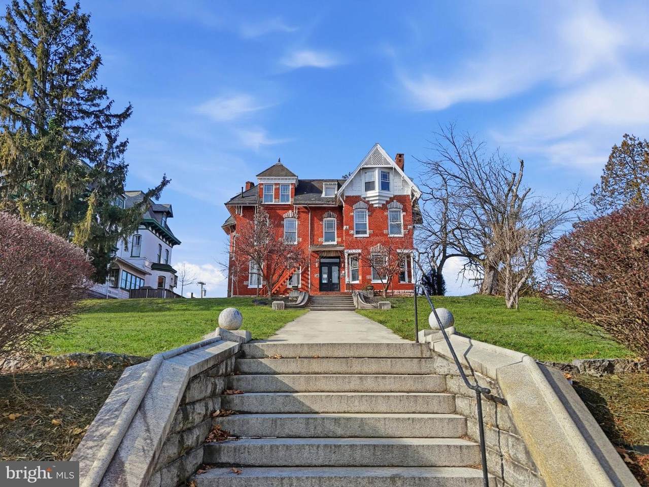 345 Potomac Street - Photo 1