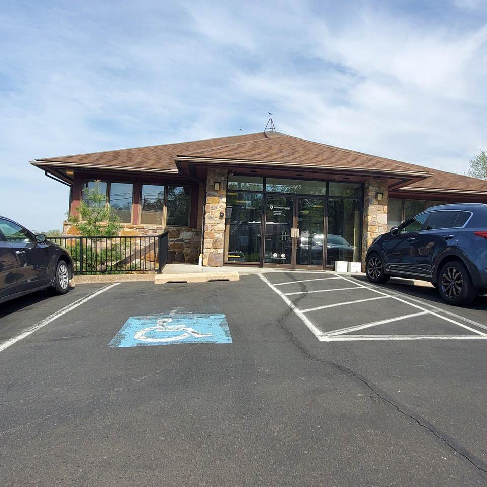 1665 Bustleton - Photo 1