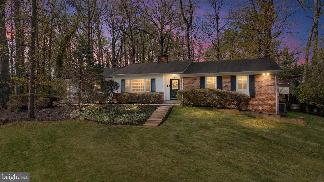 1050 Garywood Lane - Photo 1