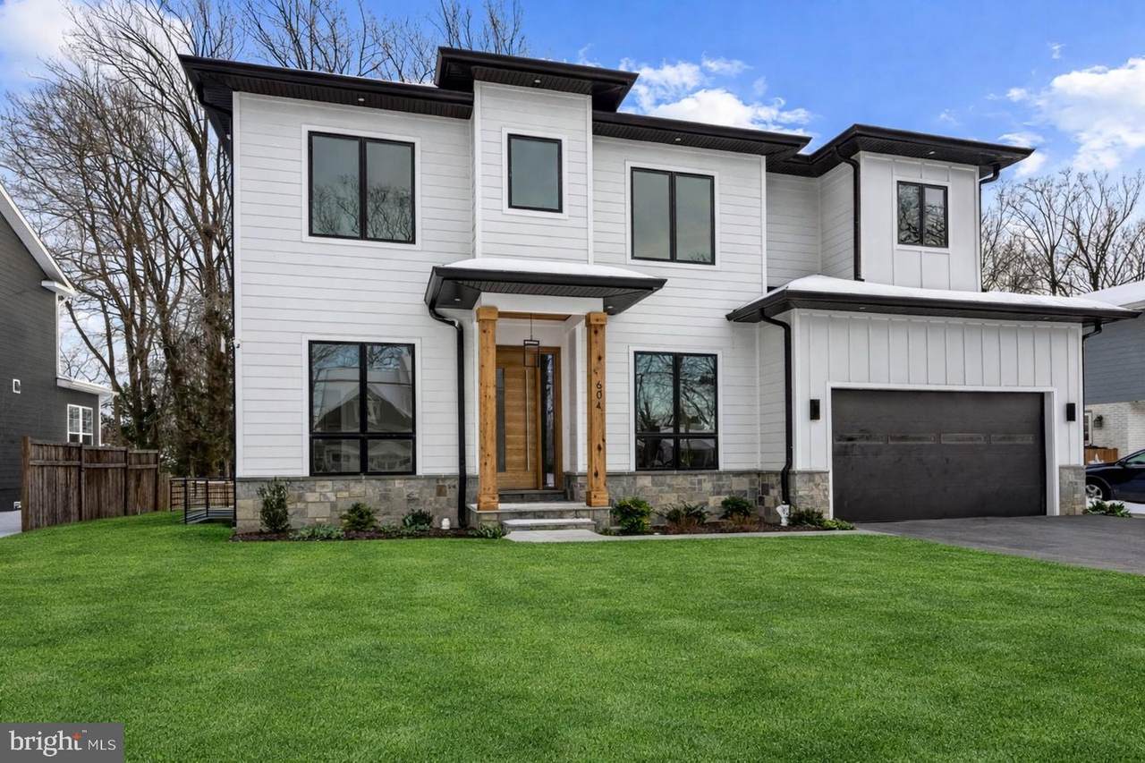 604 Tapawingo Road - Photo 1