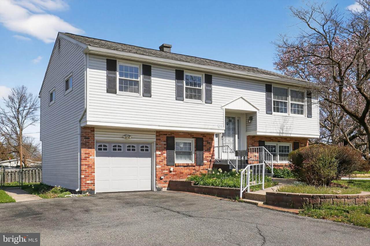 214 Bluefield Road - Photo 1