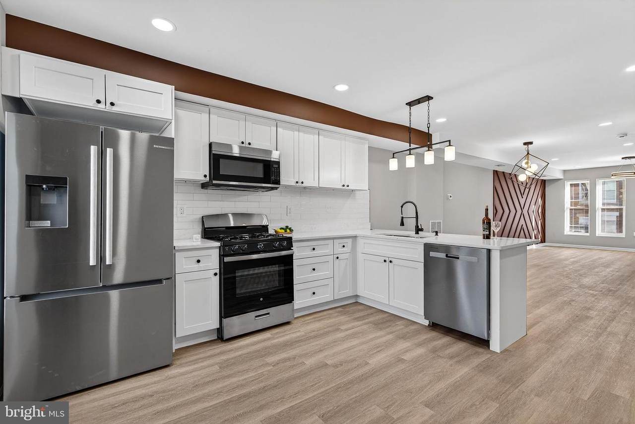 2822 Harlem Avenue - Photo 1