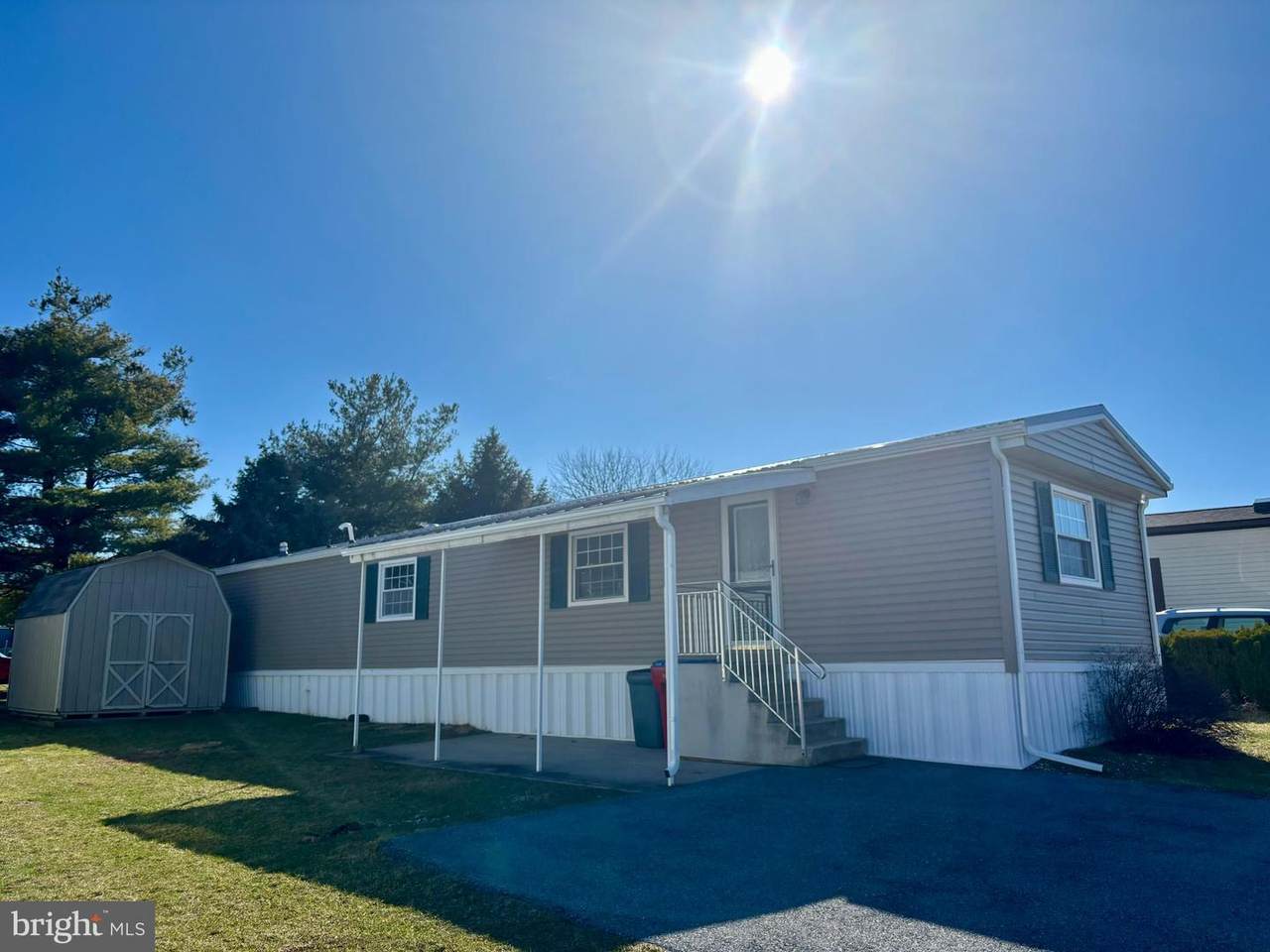1004 Heath Avenue - Photo 1