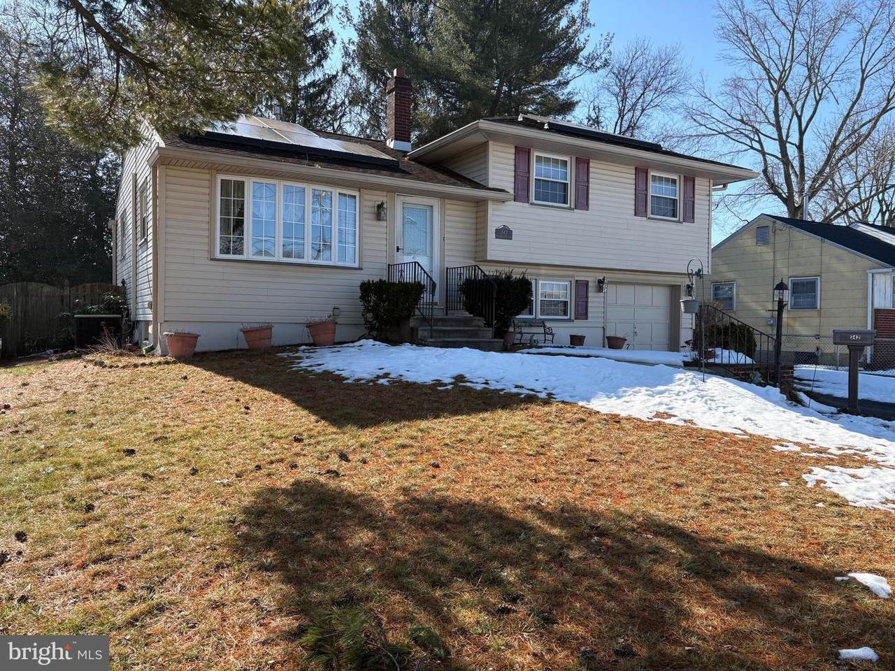 342 Dearborne Avenue - Photo 1