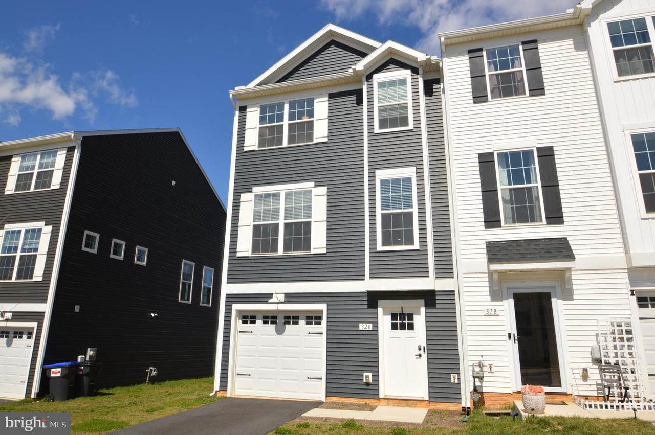 320 Avon Drive - Photo 1