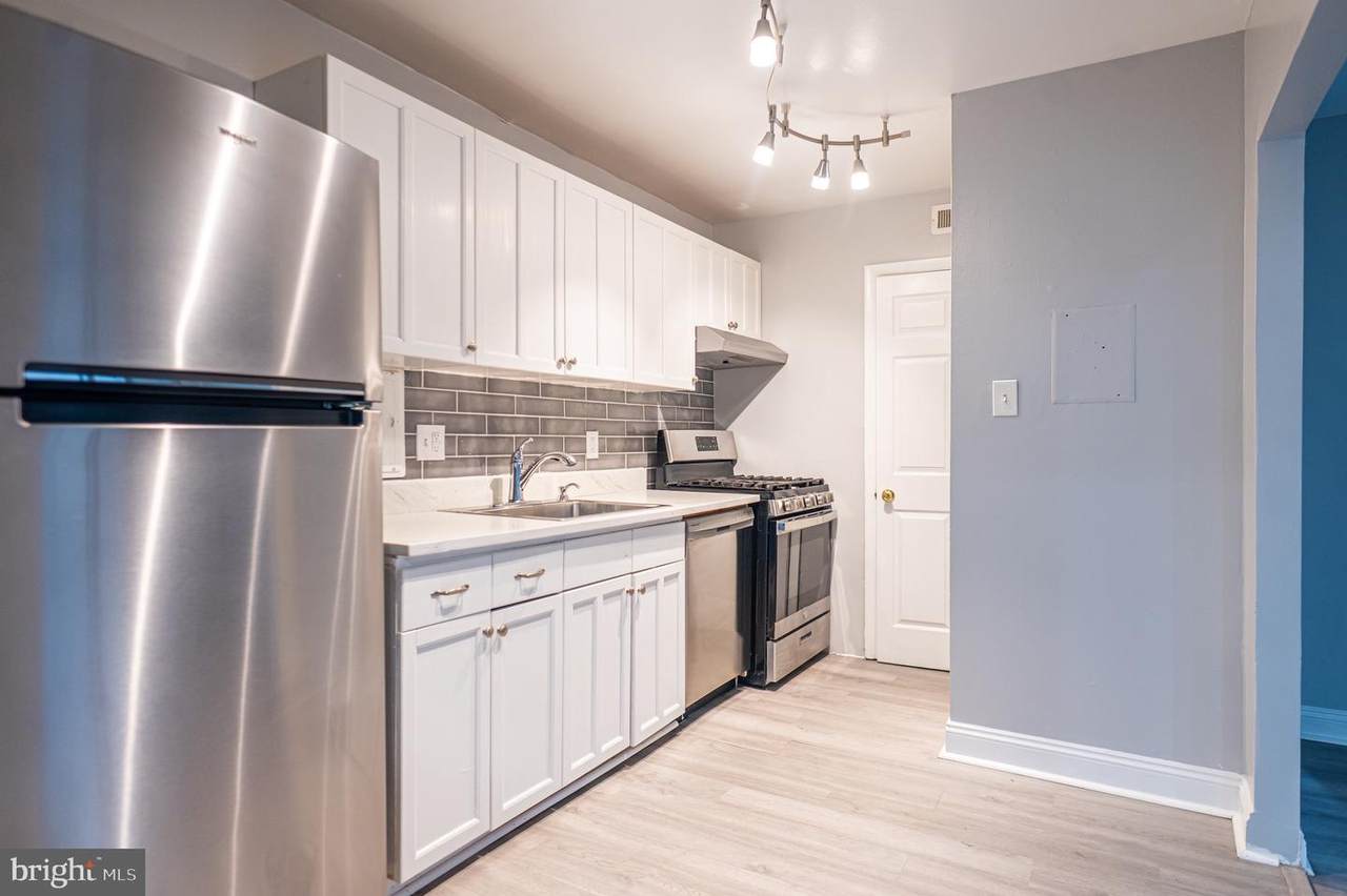 12211 Braxfield Court - Photo 1