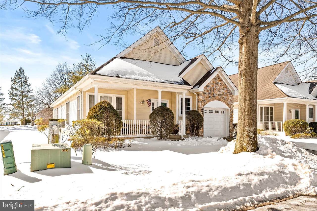 14 Hummingbird Drive - Photo 1