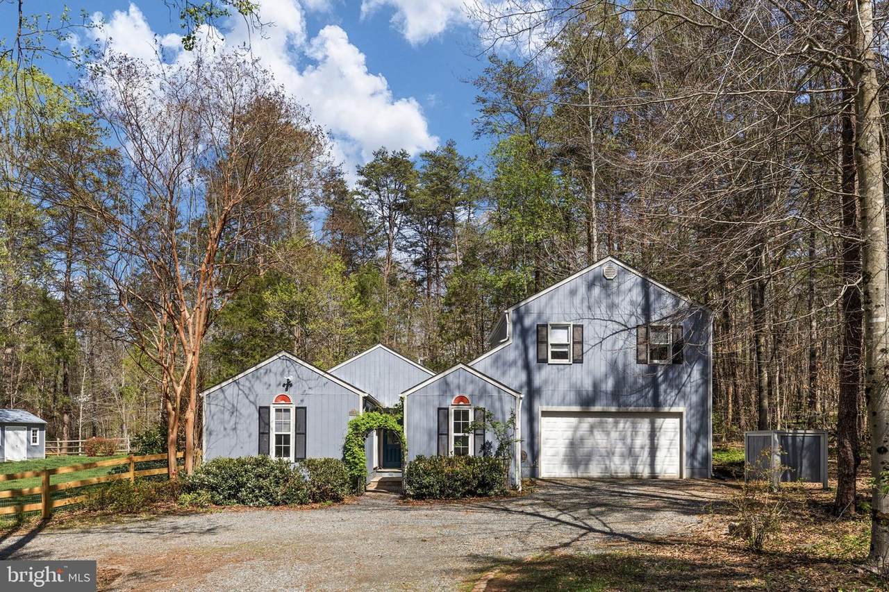 79 Cedar Drive - Photo 1