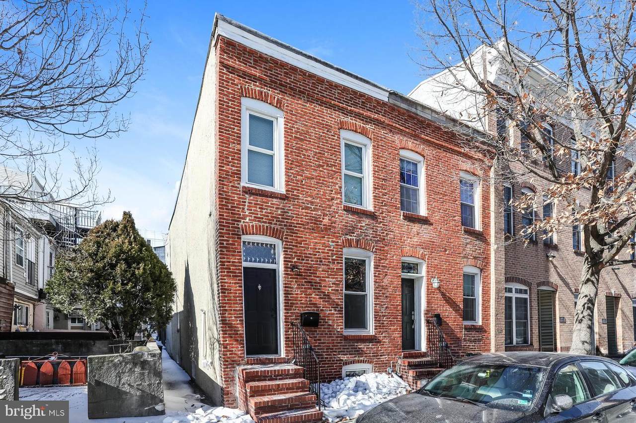 624 Glover Street - Photo 1