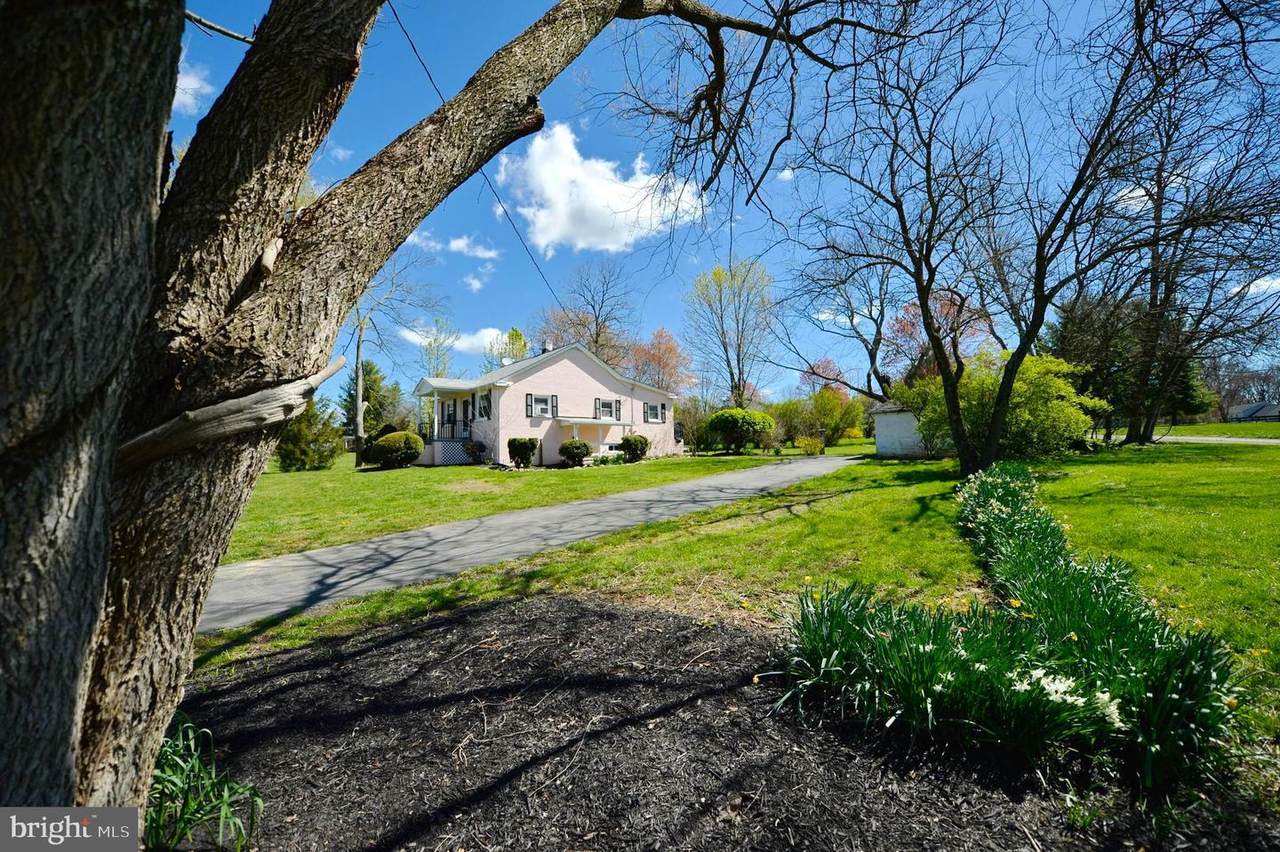22282 St Louis Road - Photo 1