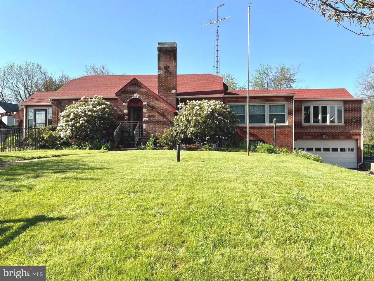 3213 Old National Pike - Photo 1