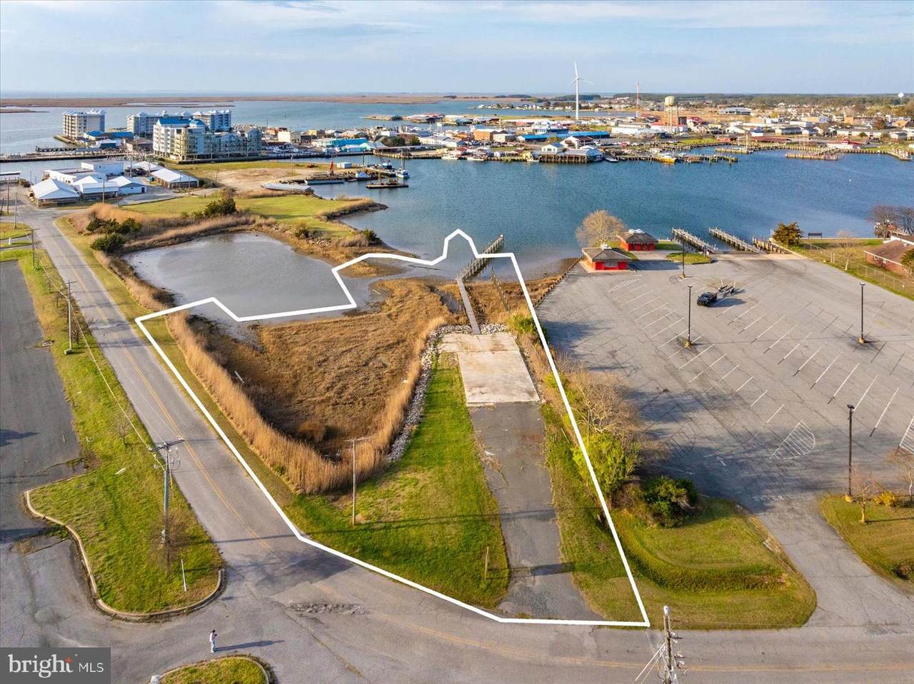  Norris Harbor Drive - Photo 1