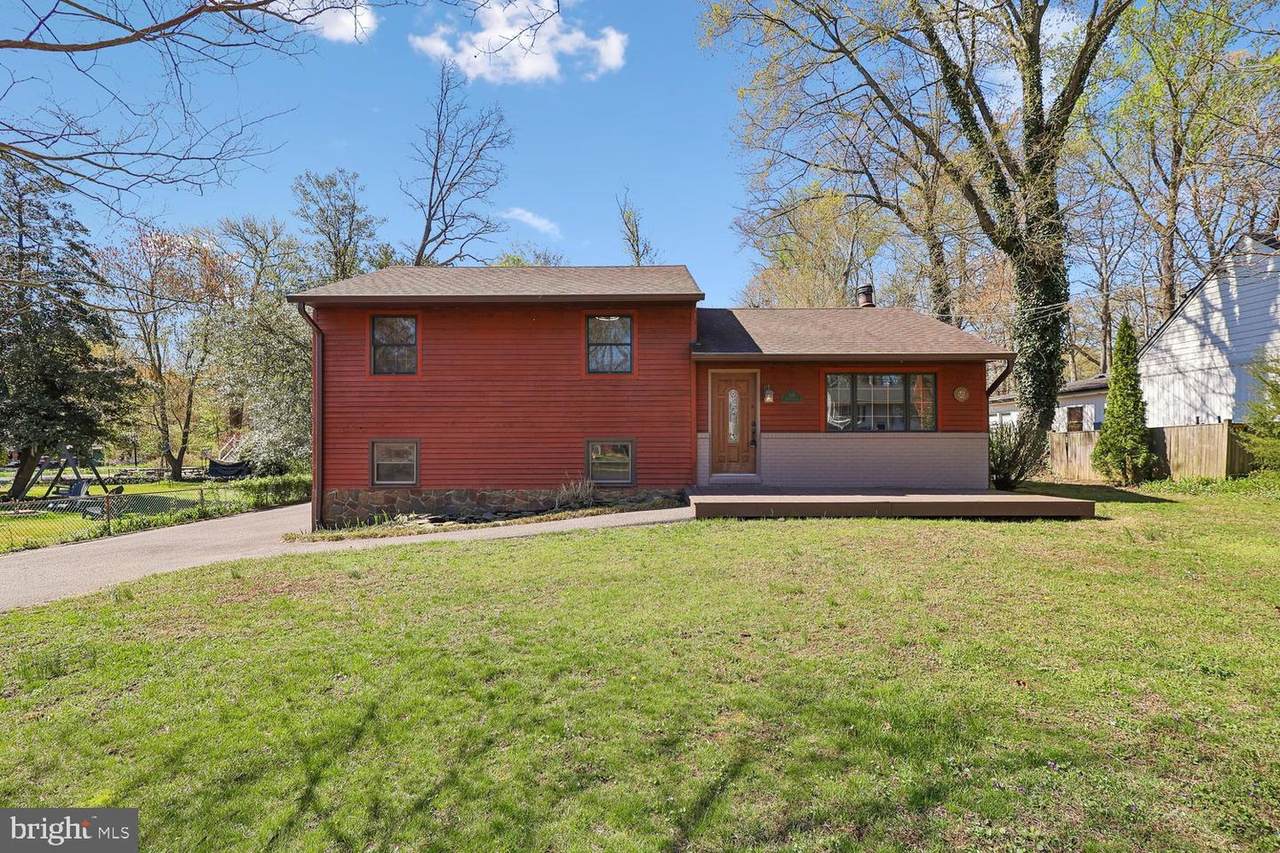 326 Cedar Lane - Photo 1