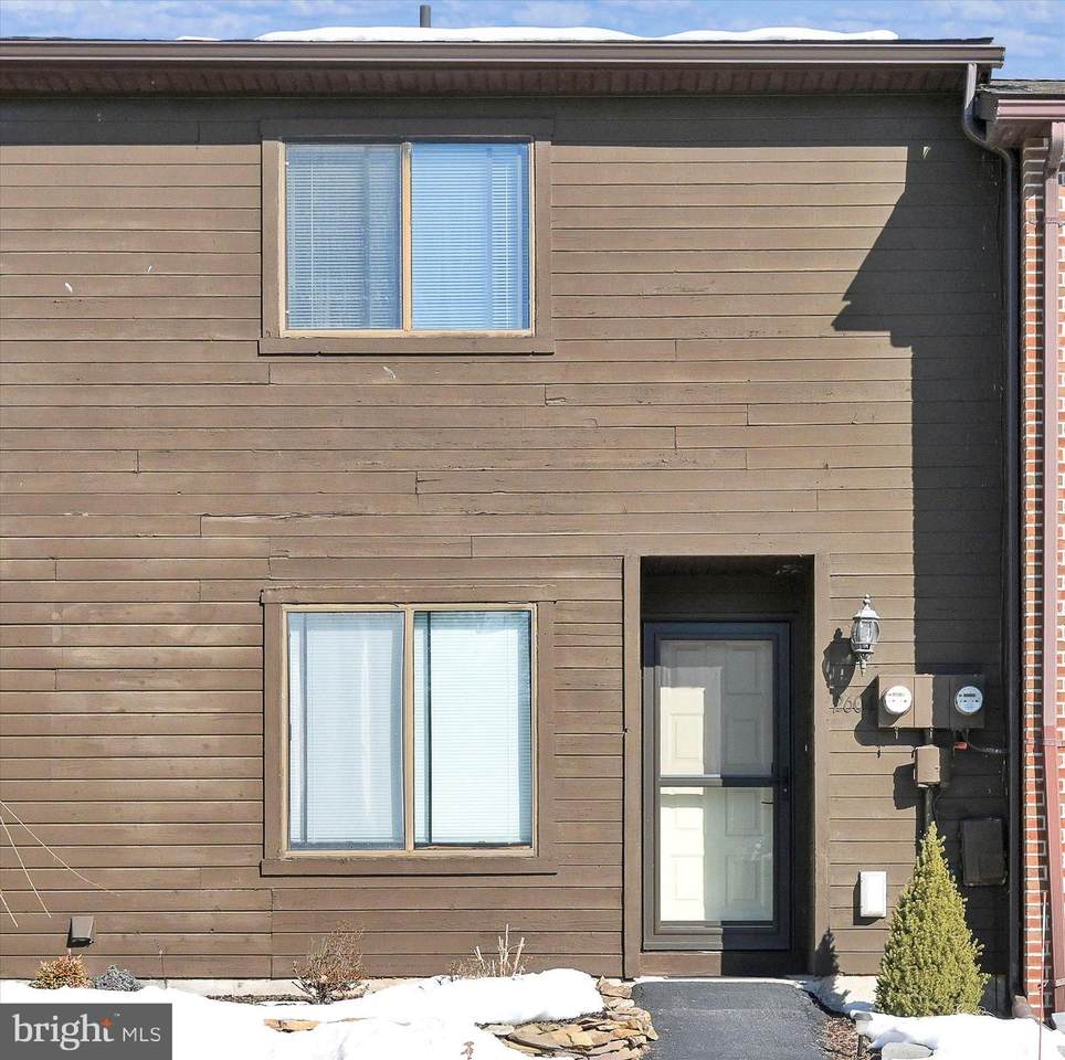 2604 Village Road - Photo 1