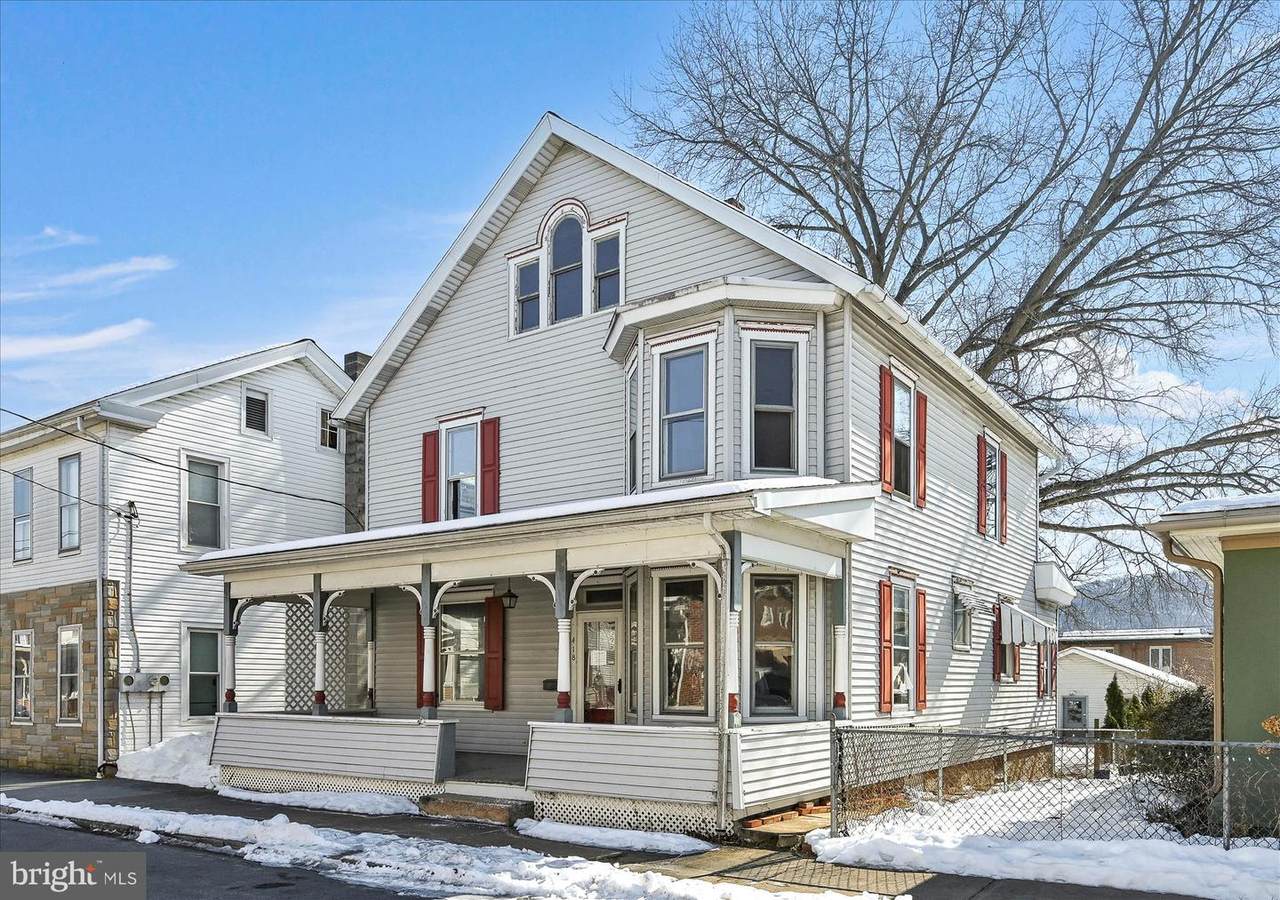 418 North Street - Photo 1