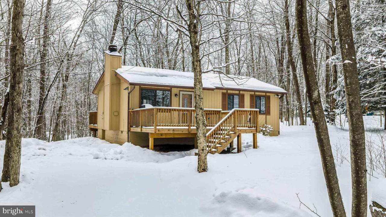 391 Berry Lane - Photo 1