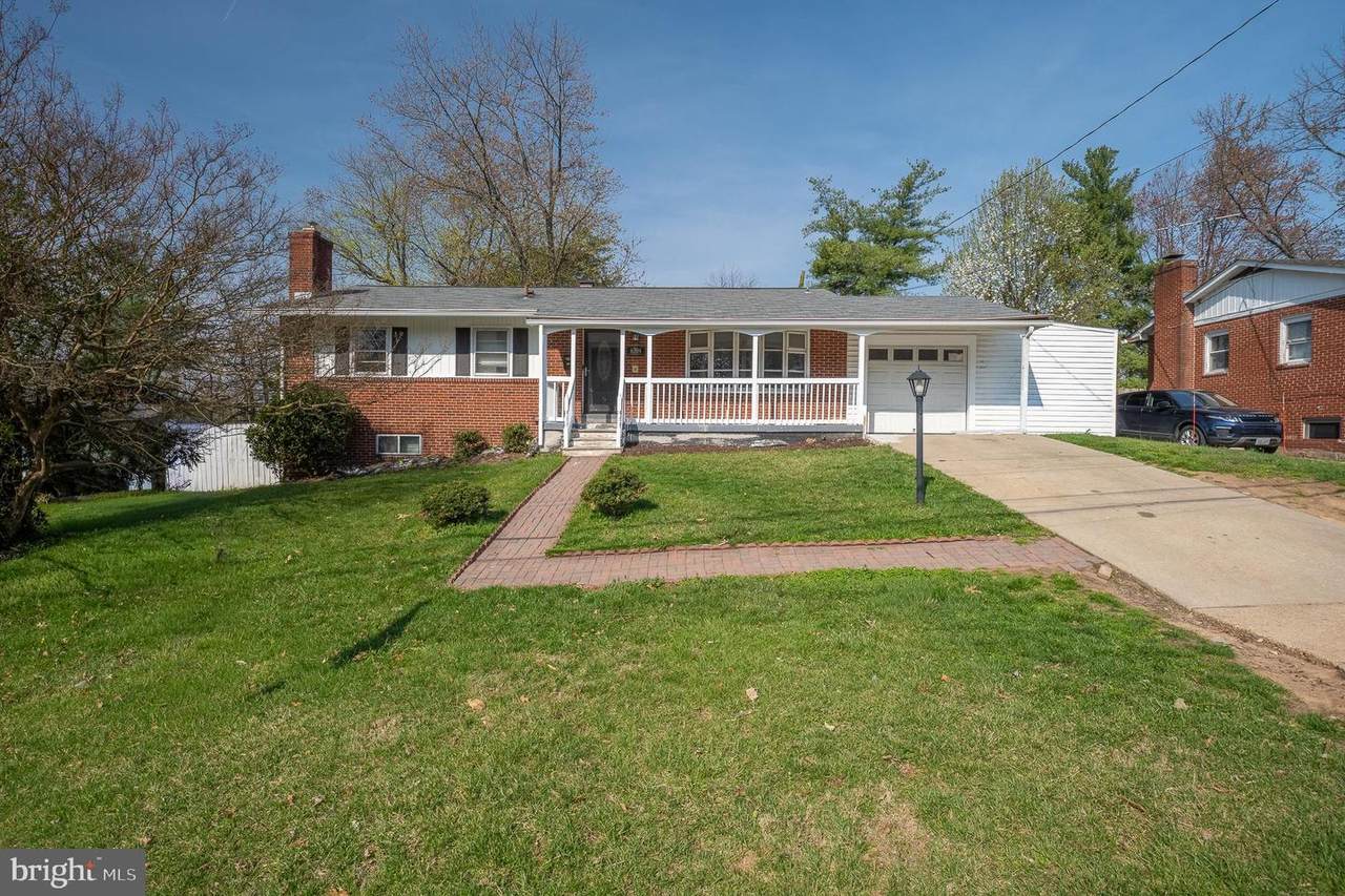 6304 Martins Terrace - Photo 1