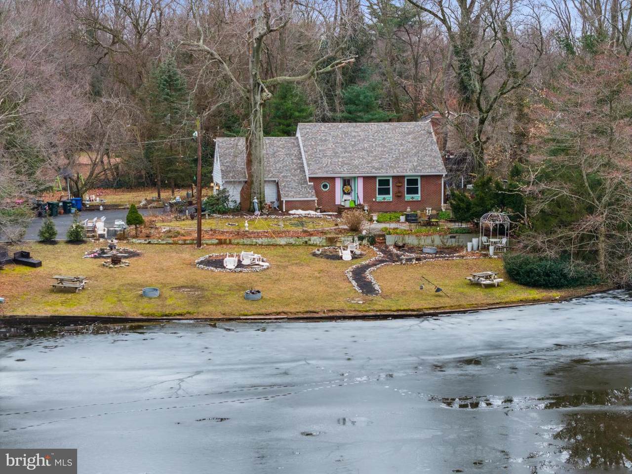 2031 Sylvan Park Road - Photo 1