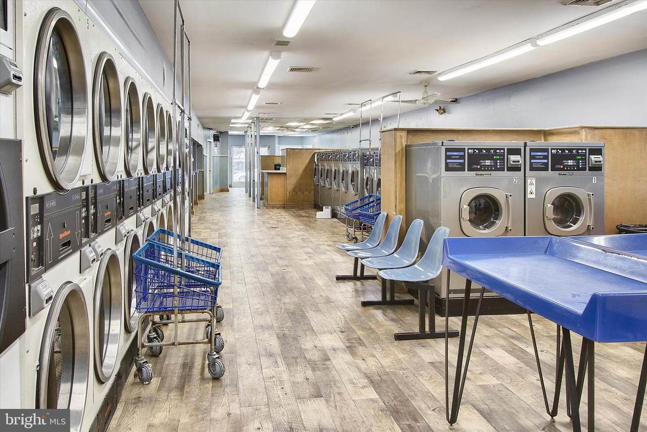 121 5TH Street - Photo 1