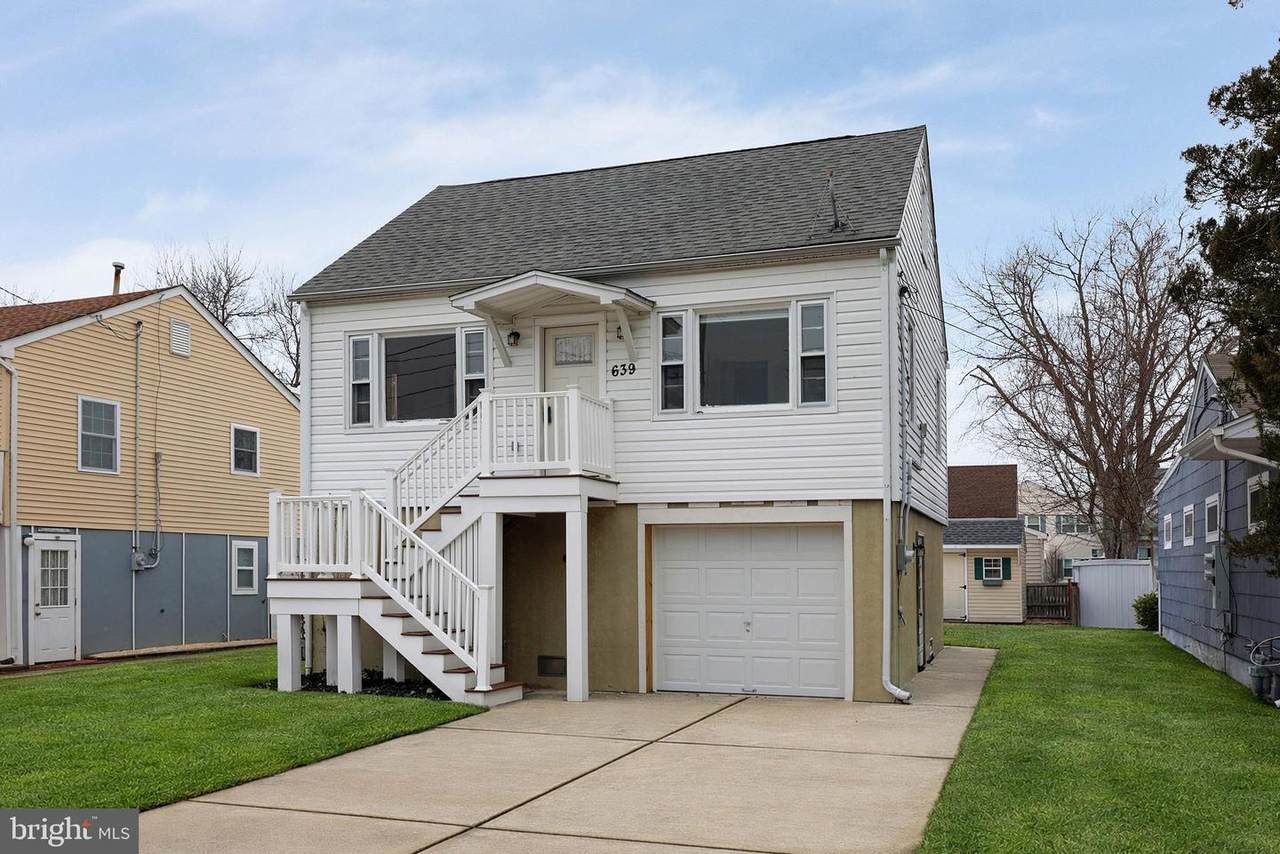 639 Bayview Avenue - Photo 1