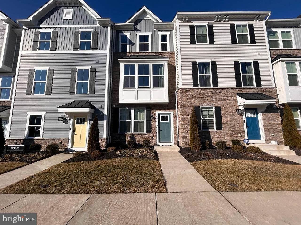 4537 Briarhaven Drive - Photo 1