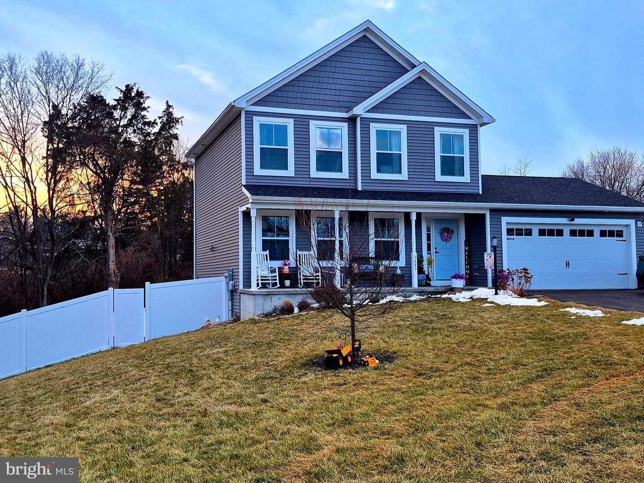 3683 Percy Avenue - Photo 1