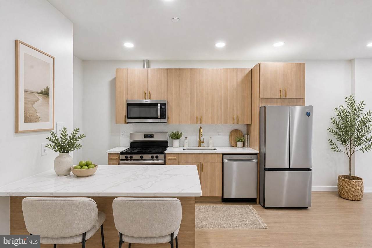 4041 Lancaster Avenue - Photo 1