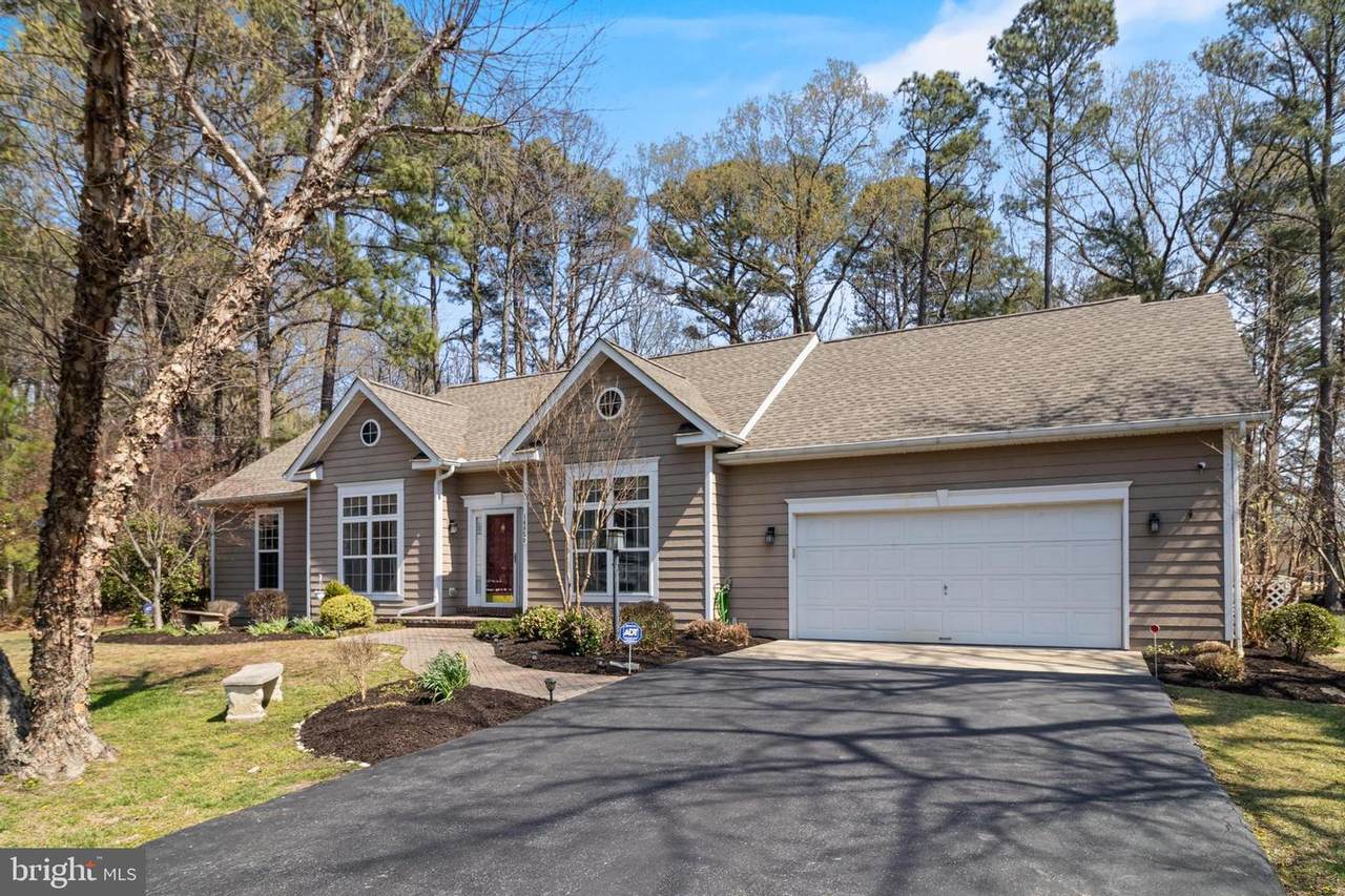 14850 King Charles - Photo 1