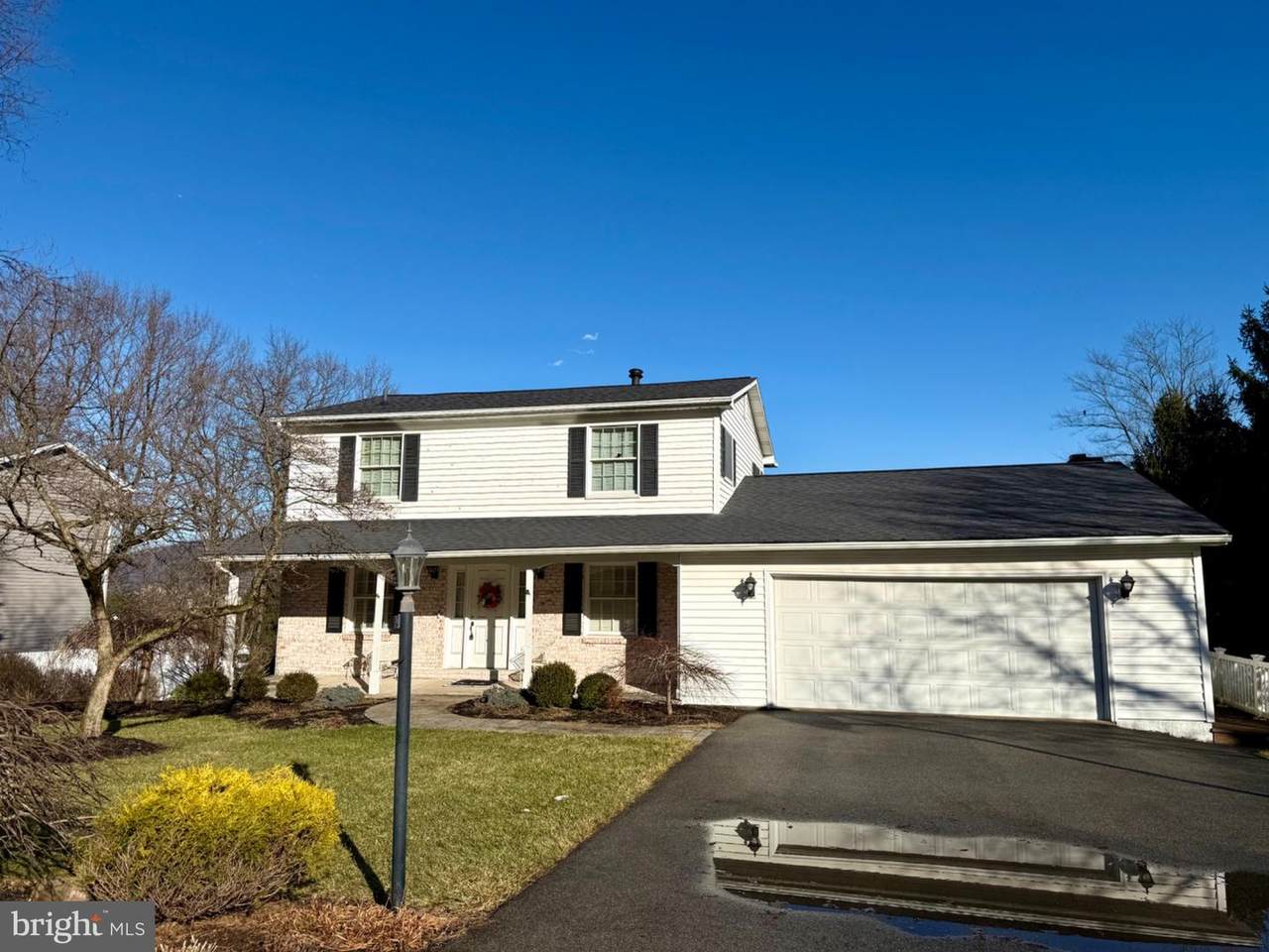 411 Ridge Avenue - Photo 1