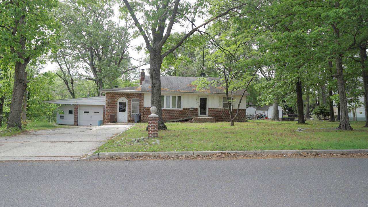 136 La Pierre Avenue - Photo 1