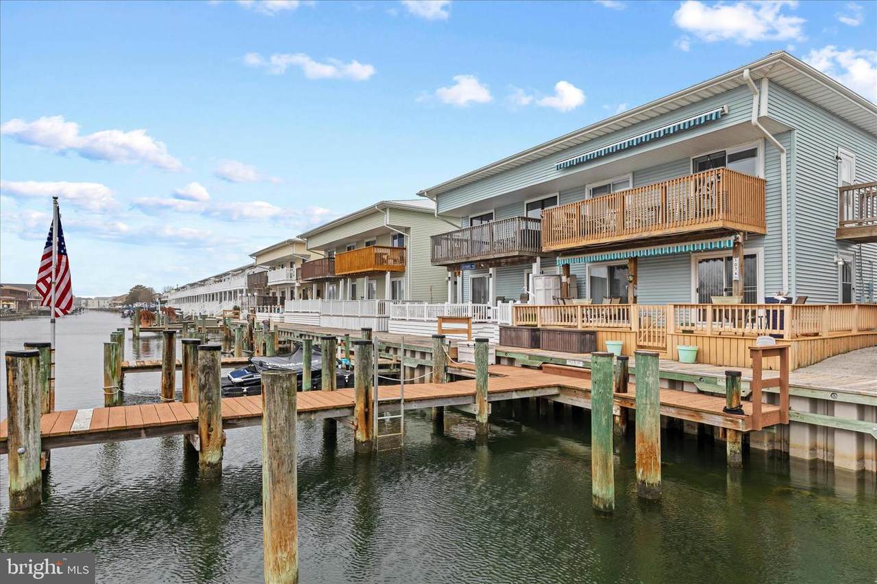 107 Newport Bay Drive - Photo 1